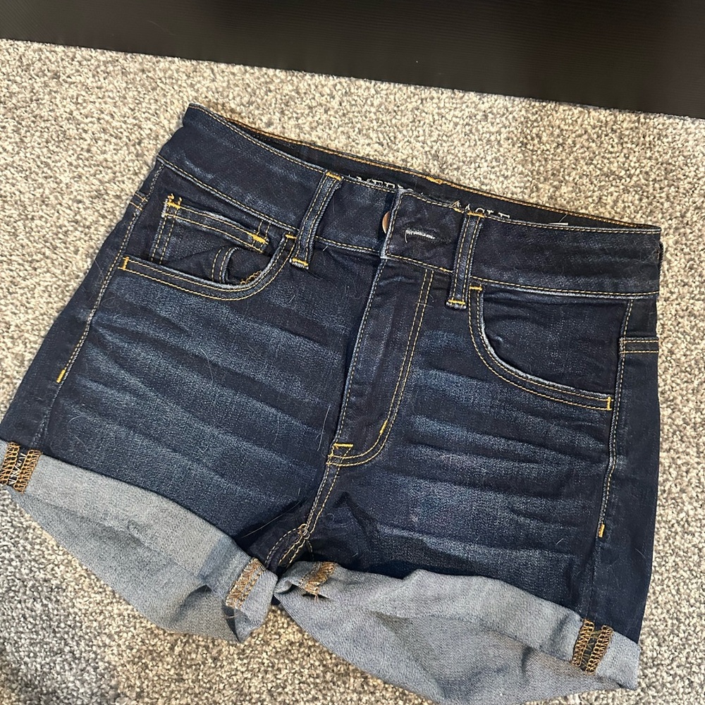 American Eagle Blue Distressed Jean Shorts Size 2